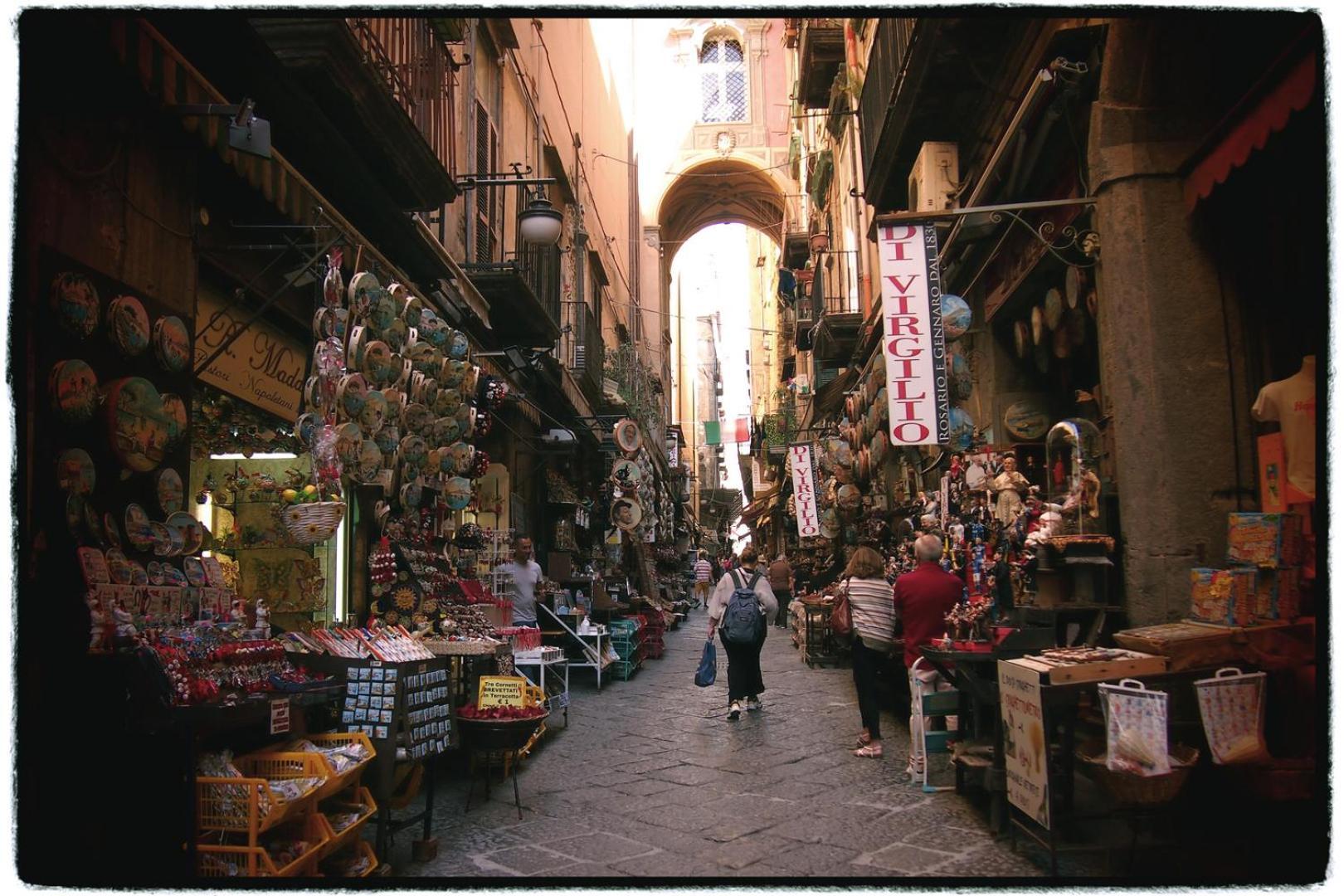 شقة Casina In Centro Storico نابولي المظهر الخارجي الصورة